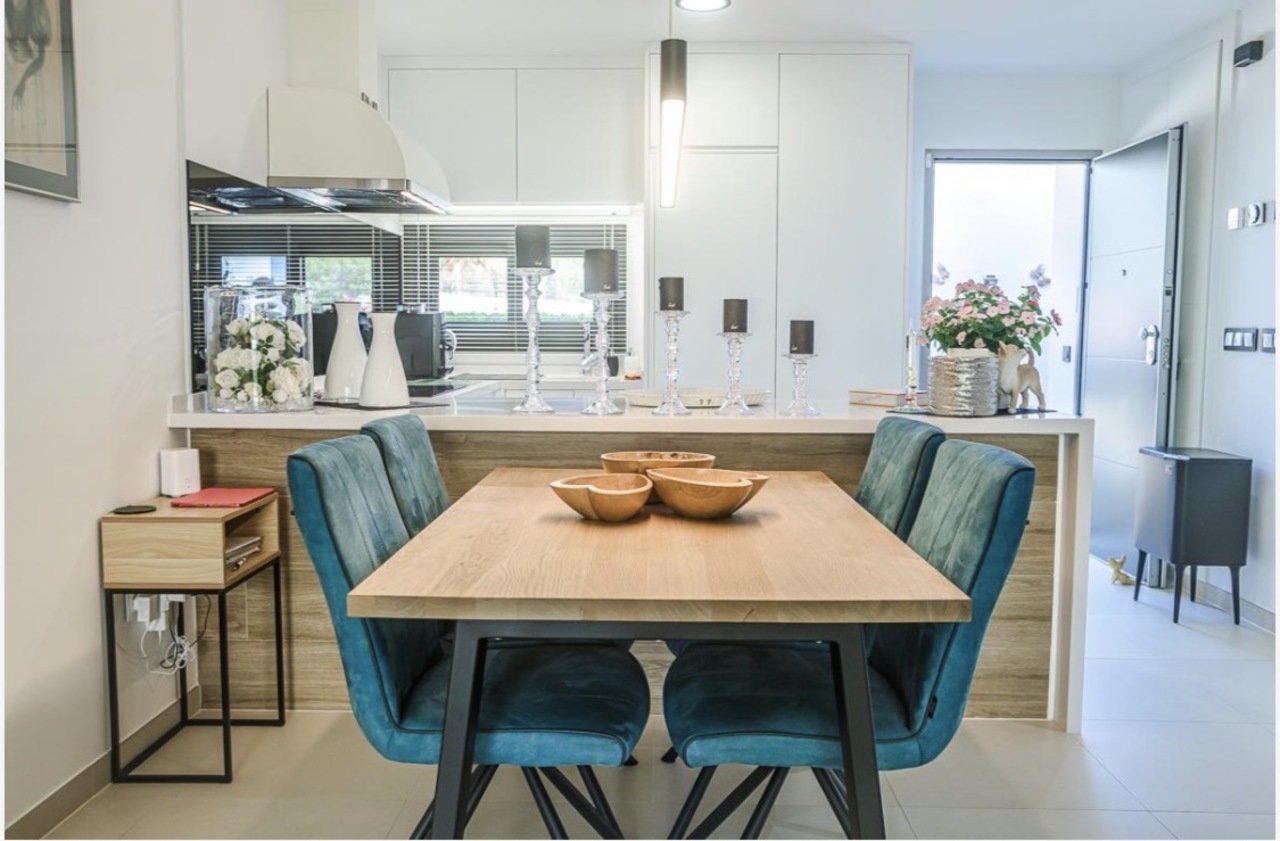 Apartment in Pilar de La Horadada – YC417776