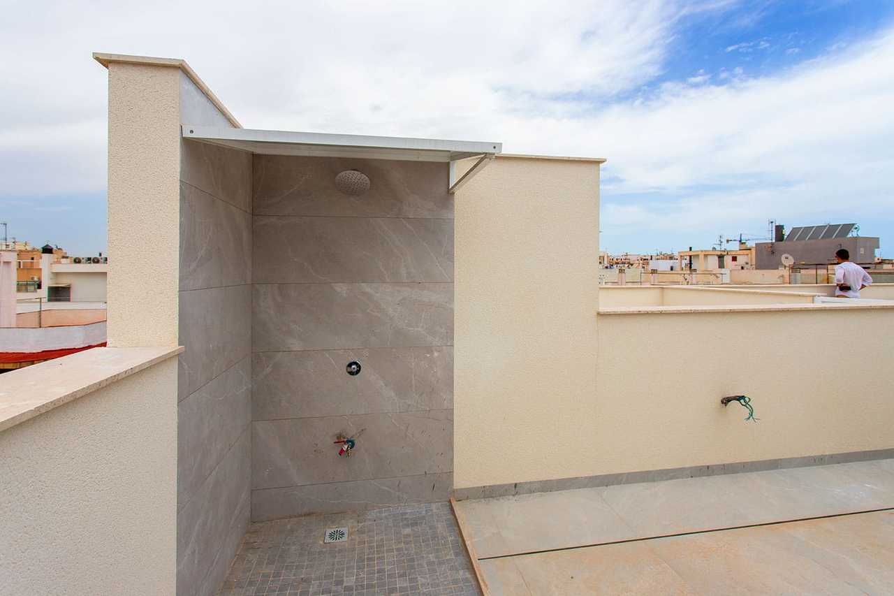 Apartment in Torrevieja – YC418291