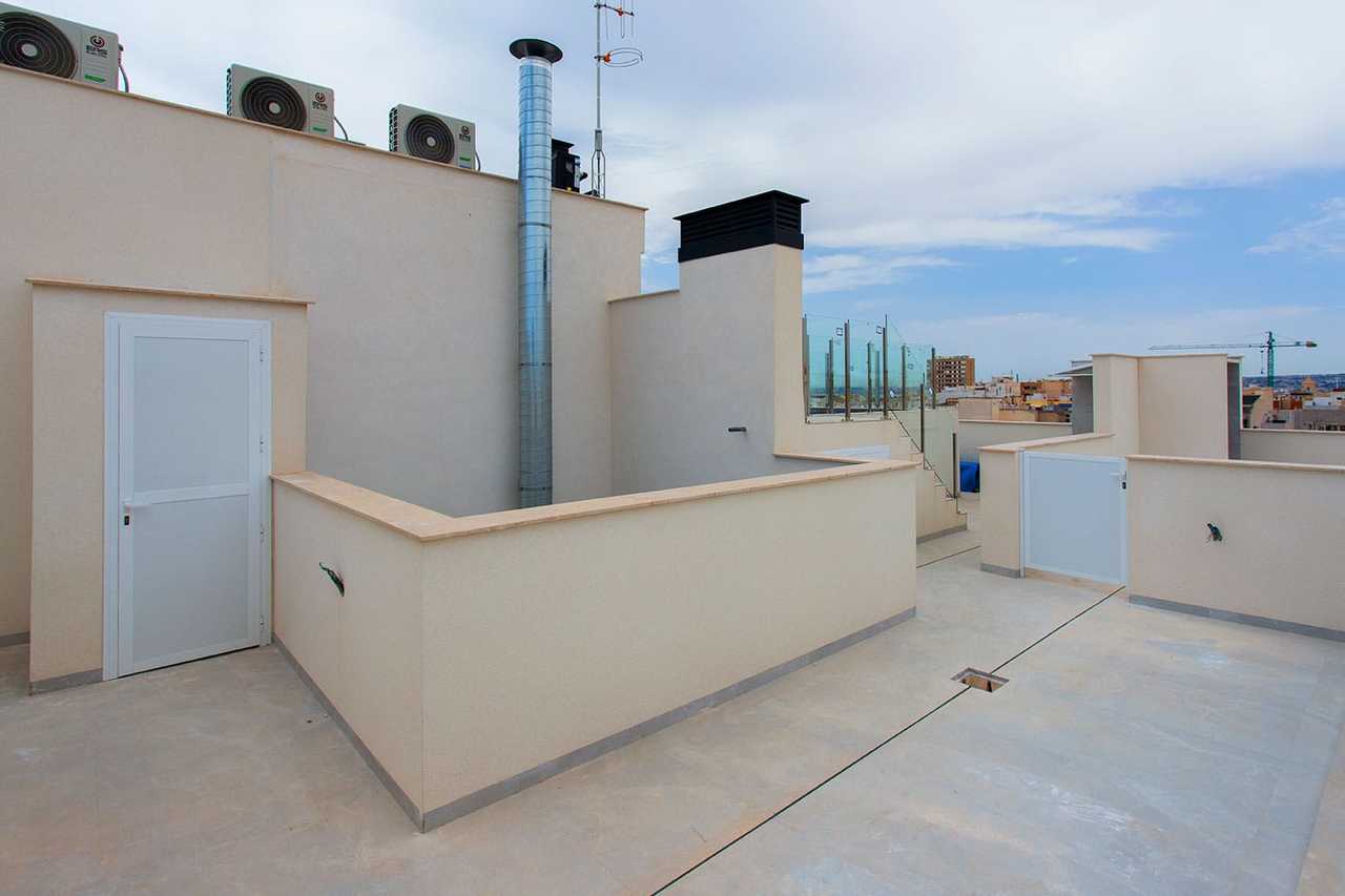 Apartment in Torrevieja – YC418291