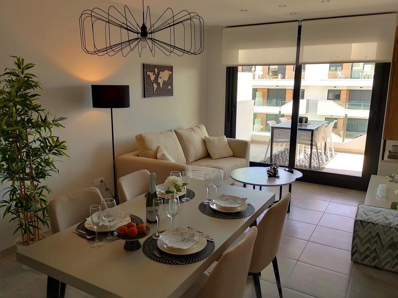 Apartment in Villamartin – YC419398