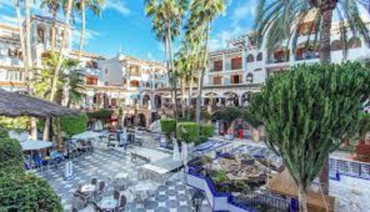 Apartment in Villamartin – YC419398
