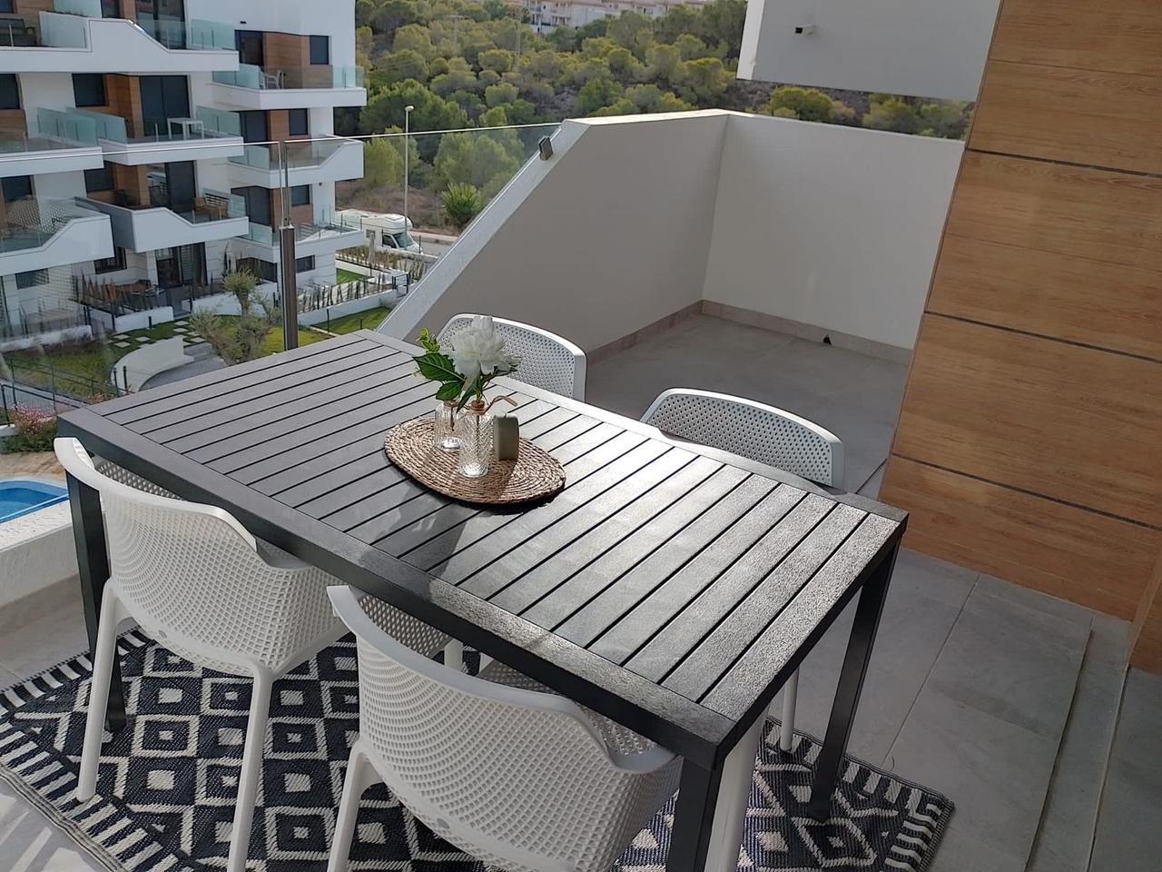 Apartment in Villamartin – YC419398