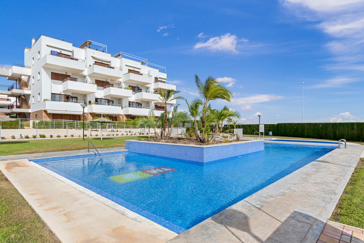 Apartment in Dehesa de Campoamor - Image 5