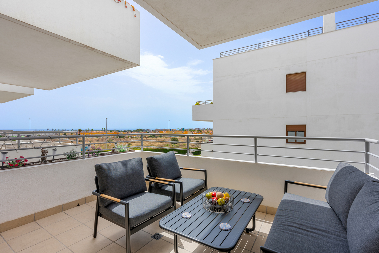 Apartment in Cabo Roig 9