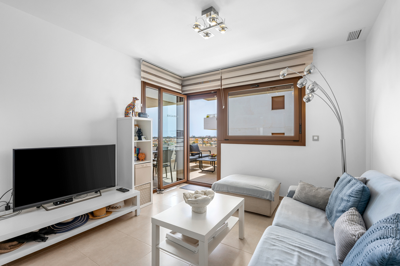 Apartment in Cabo Roig 12