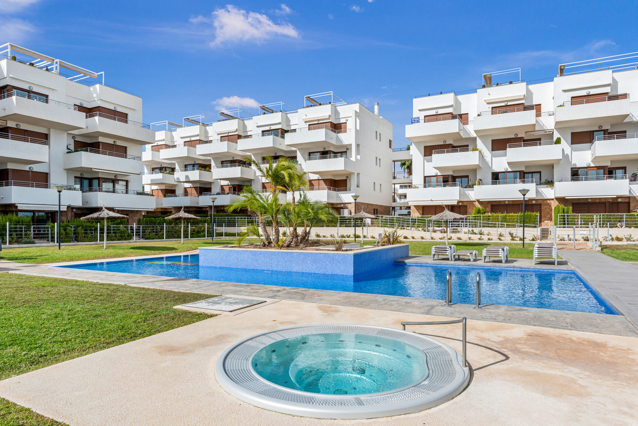 Apartment in Dehesa de Campoamor - Image 4