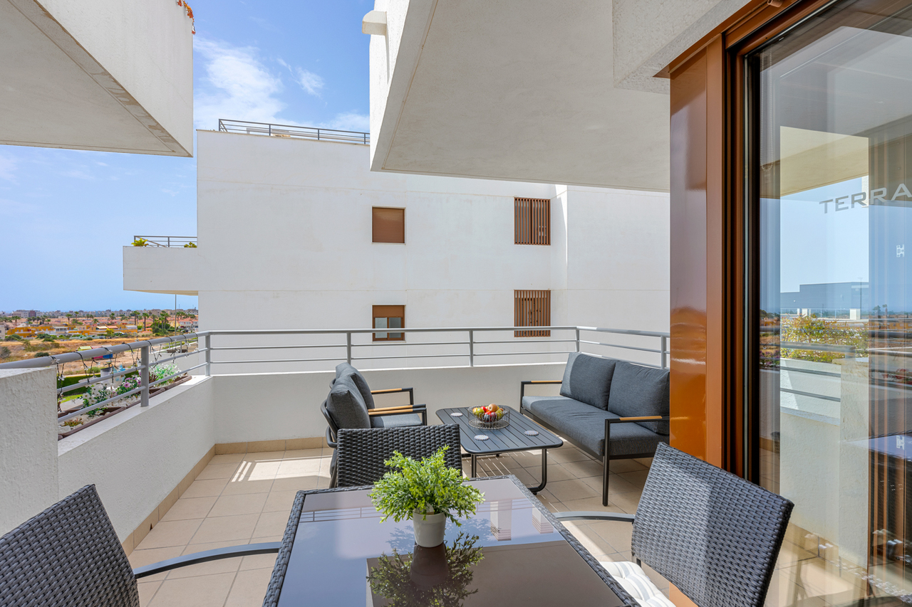 Apartment in Cabo Roig 8