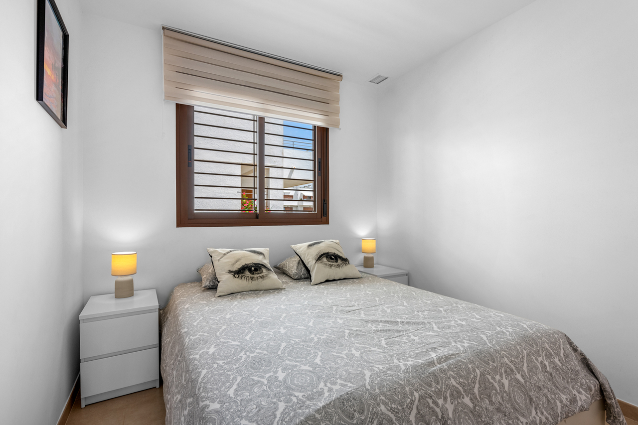 Apartment in Cabo Roig 28