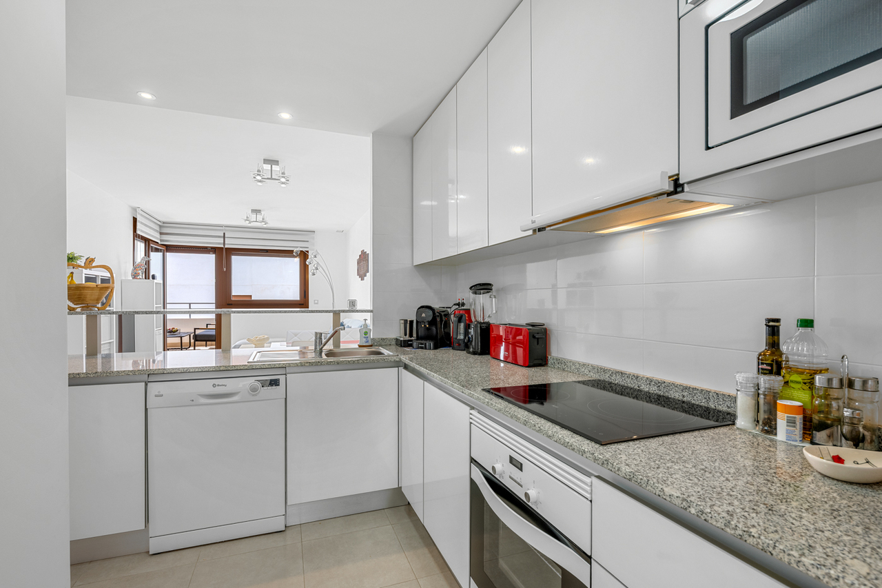 Apartment in Cabo Roig 17