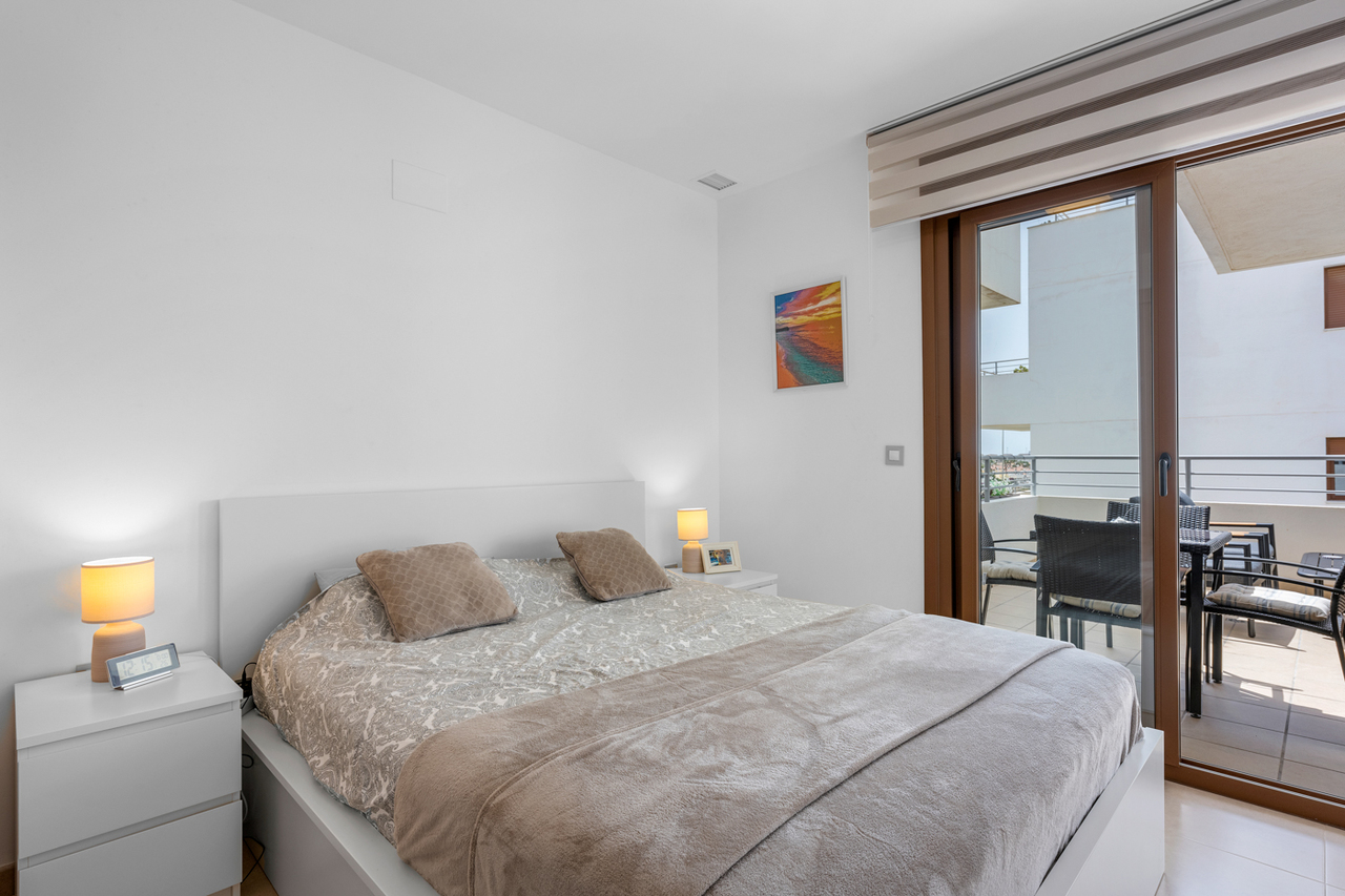 Apartment in Cabo Roig 25