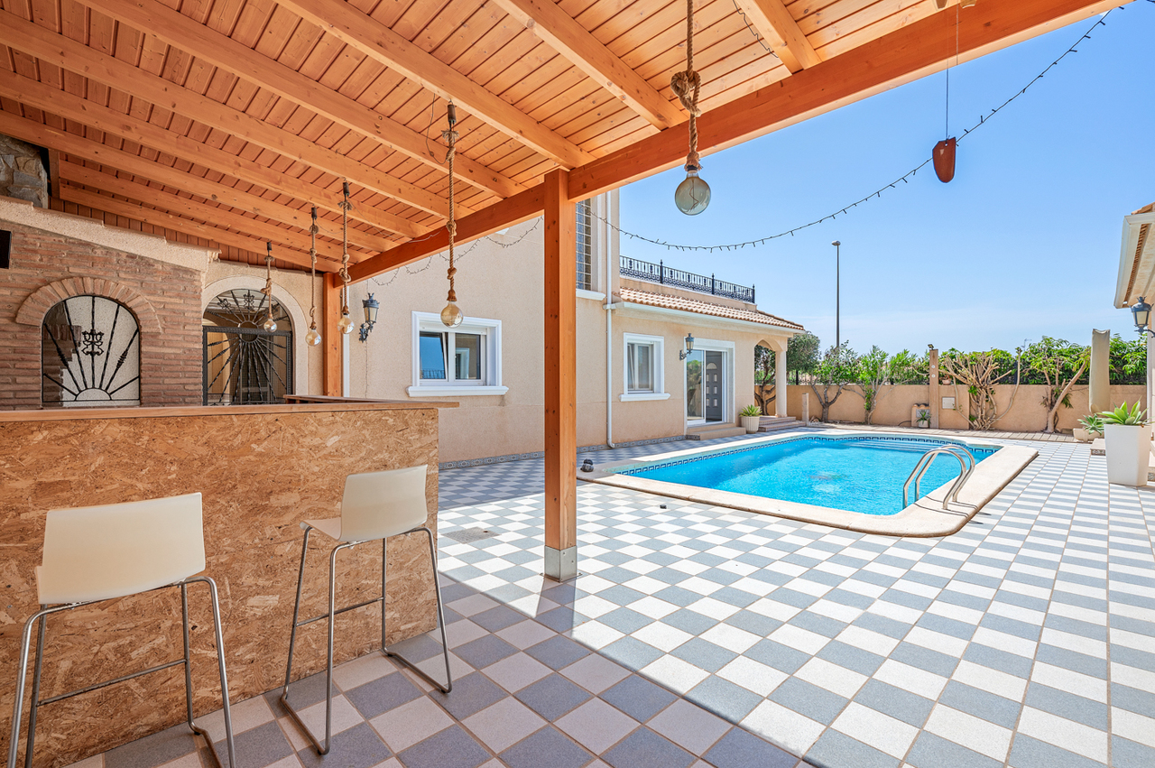 Villa in Torre de La Horadada – YC415198