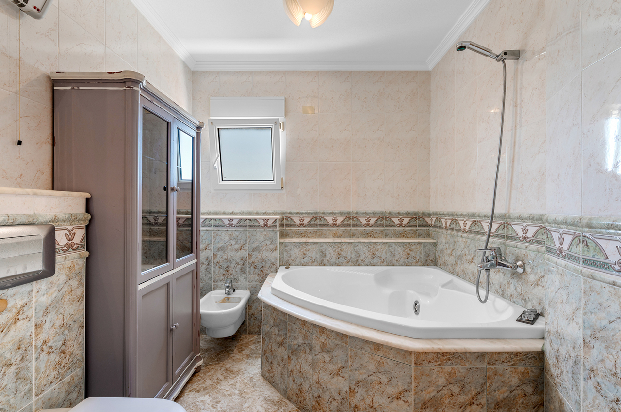 Villa in Torre de La Horadada – YC415198