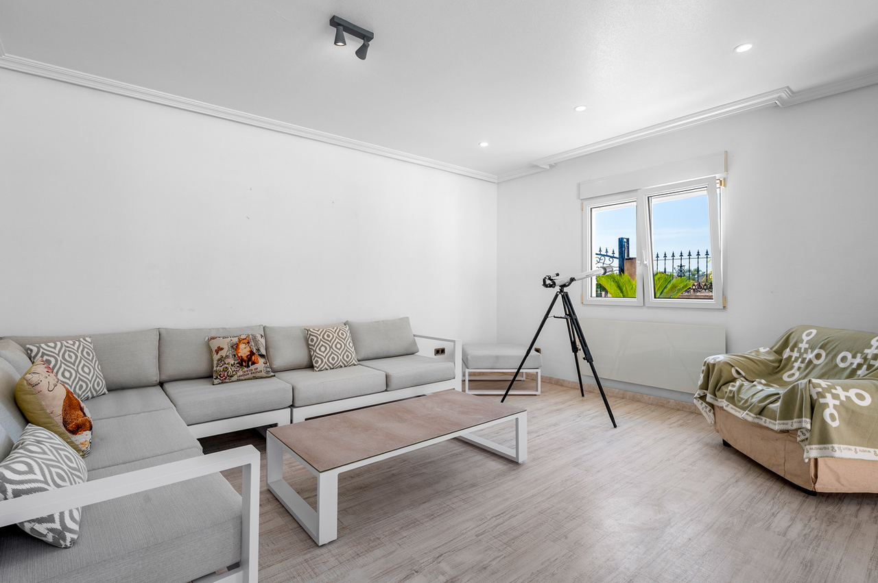 Villa in Torre de La Horadada – YC415198