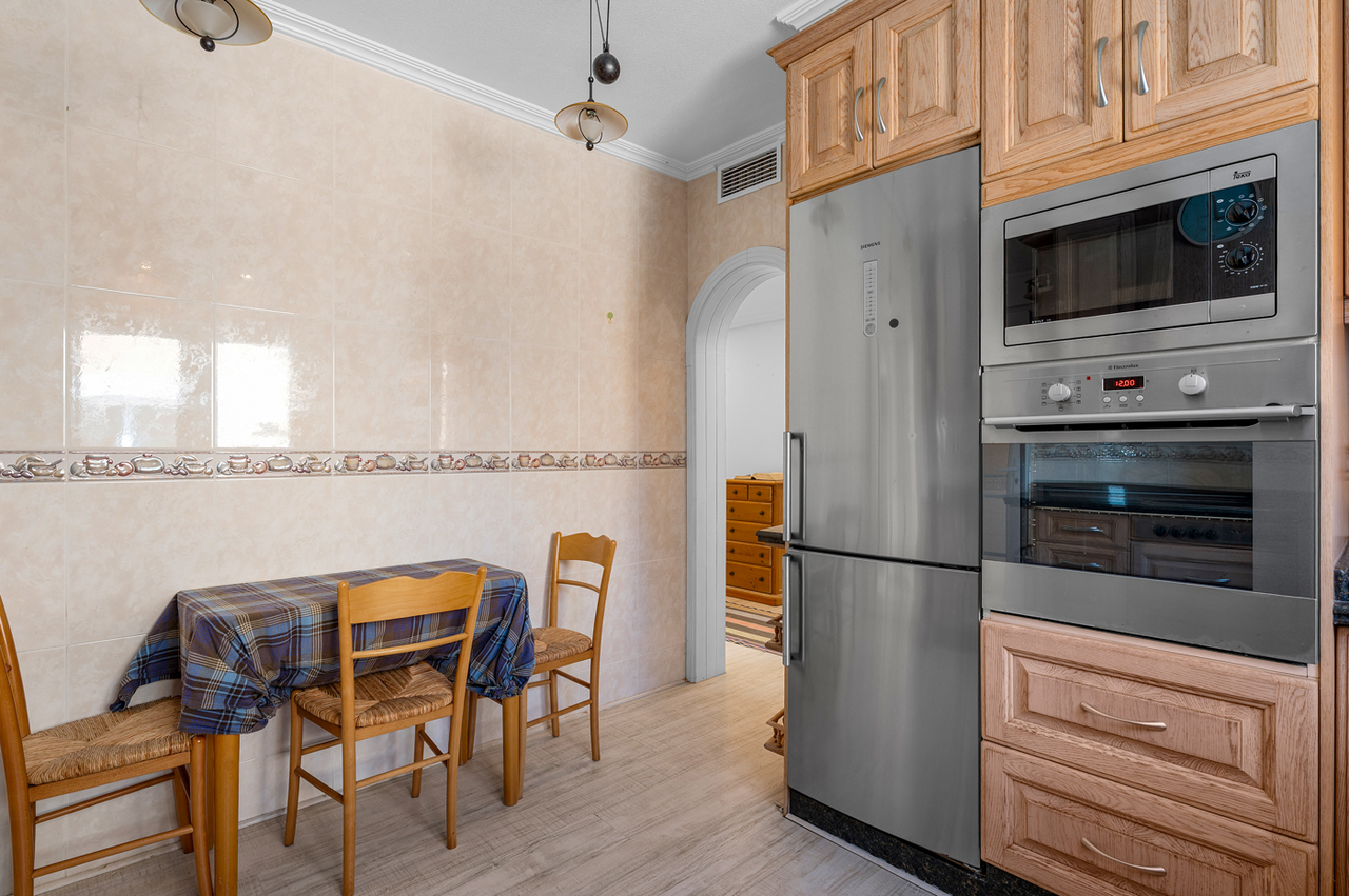 Villa in Torre de La Horadada – YC415198