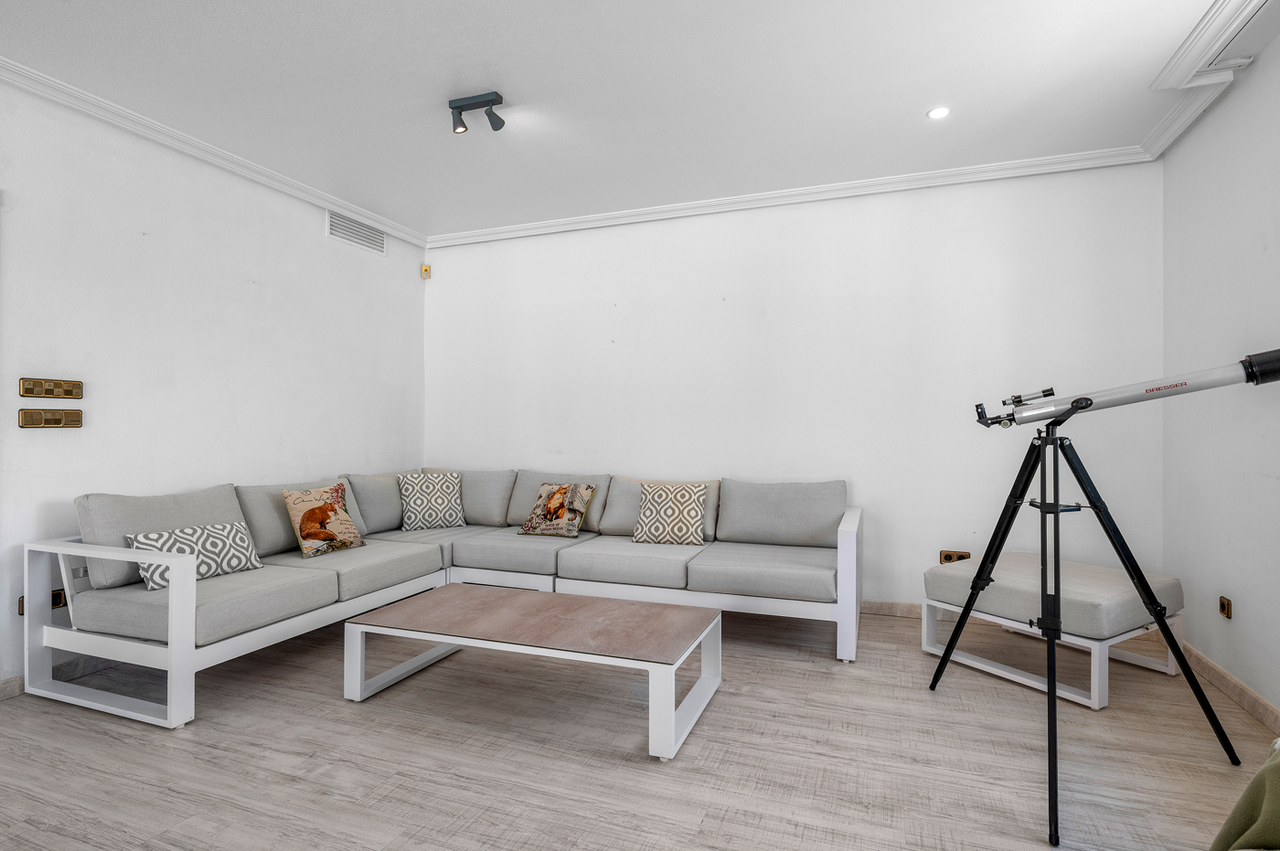 Villa in Torre de La Horadada – YC415198