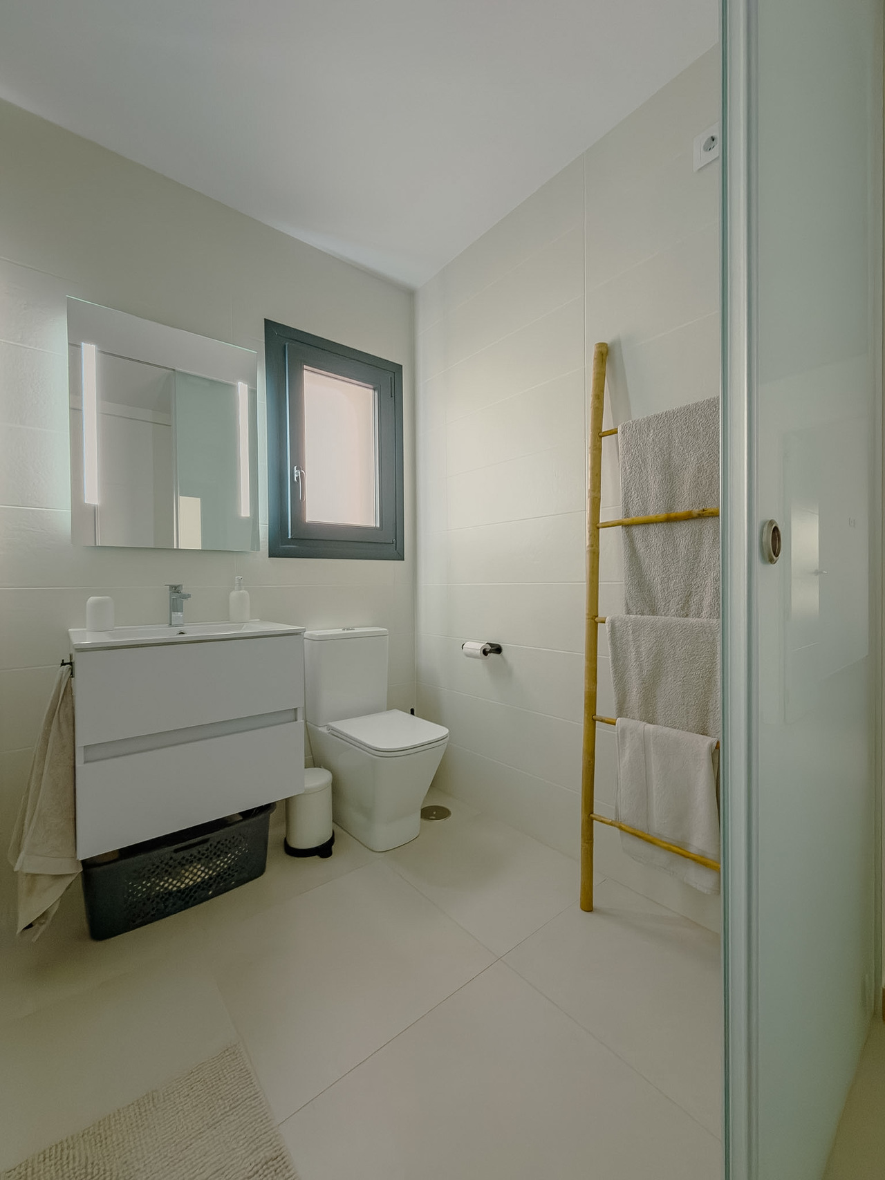 Apartment in Pilar de La Horadada – YC750620