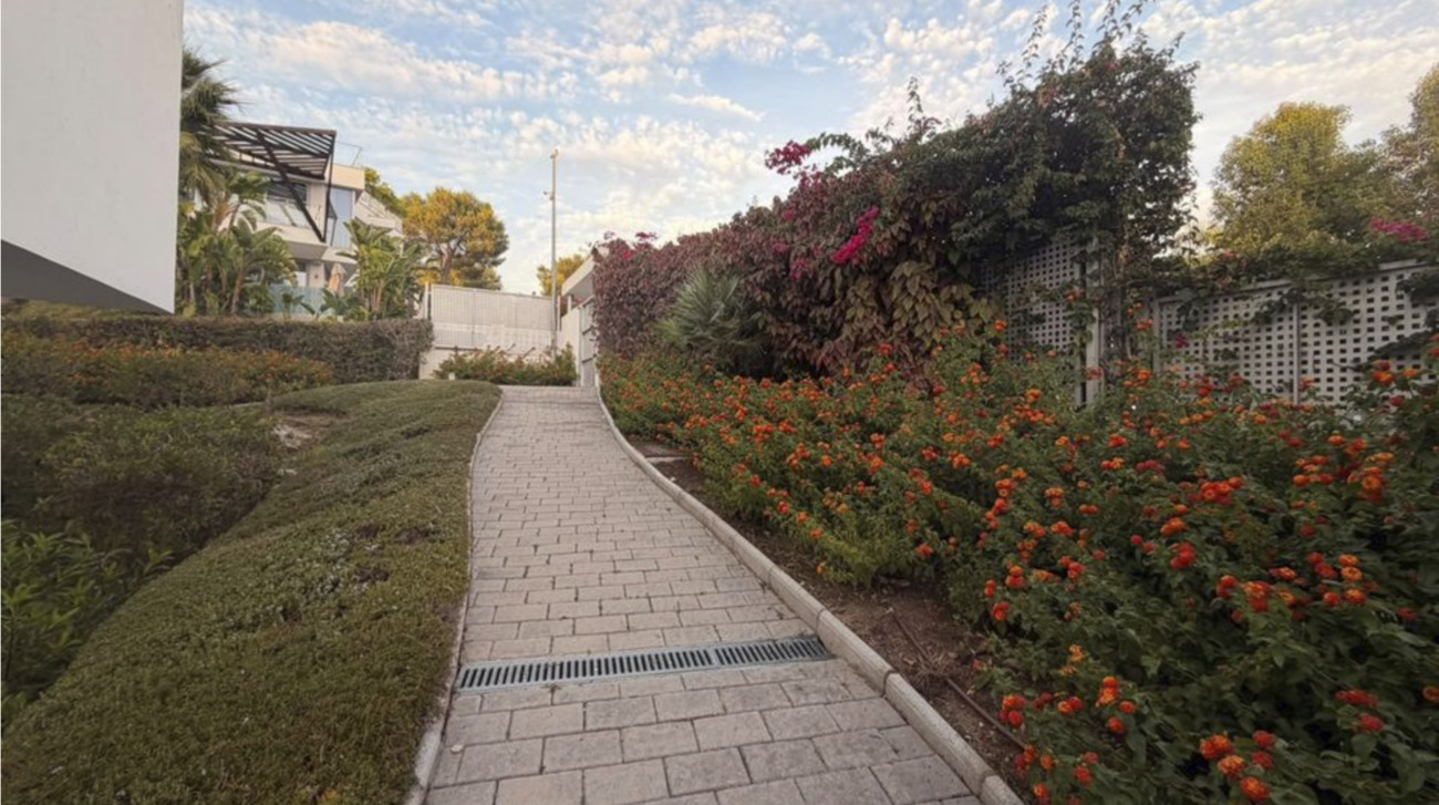 Villa in Marbella – YC798985