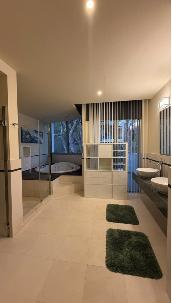 Villa in Marbella – YC798950