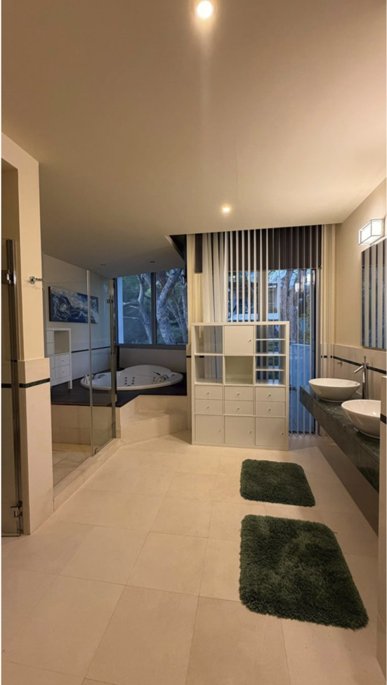 Villa in Marbella – YC798950