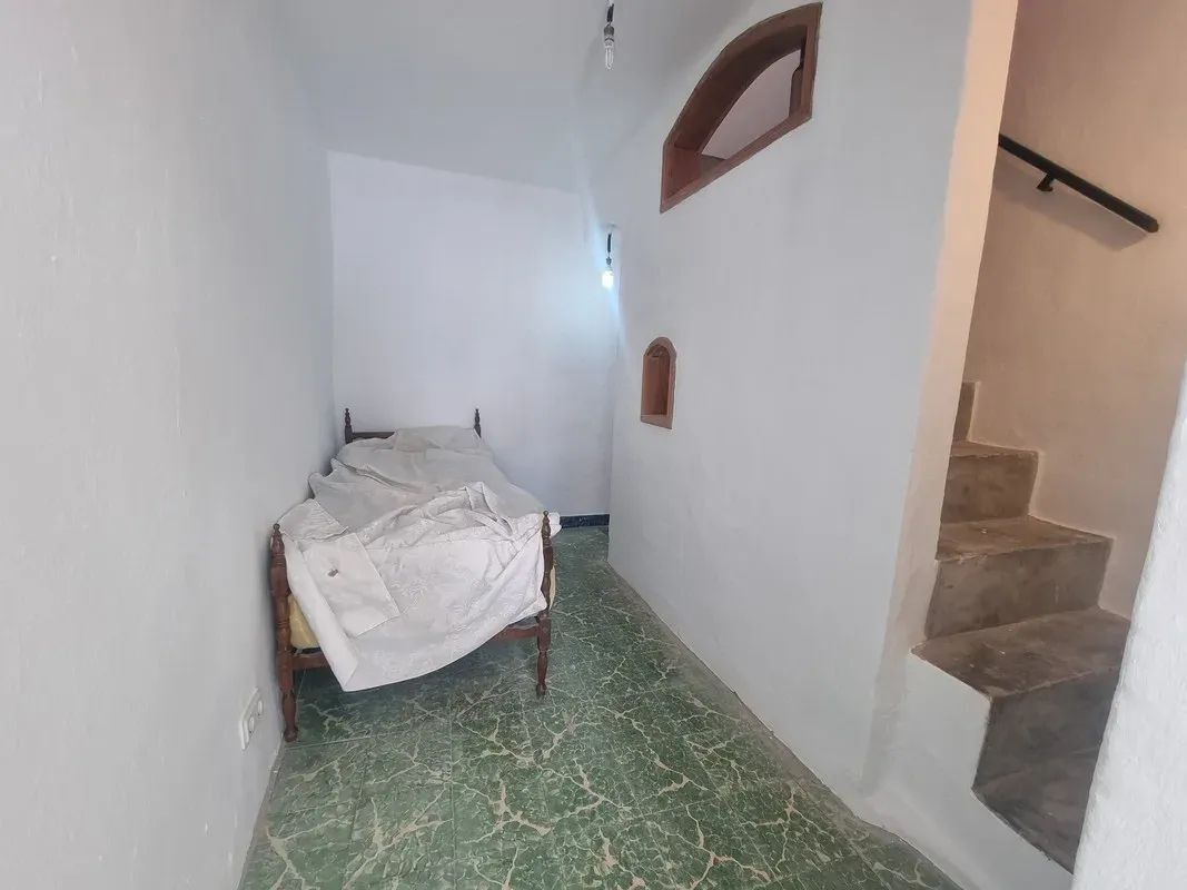 Halfvrijstaande woning te koop in Cortes de la Frontera