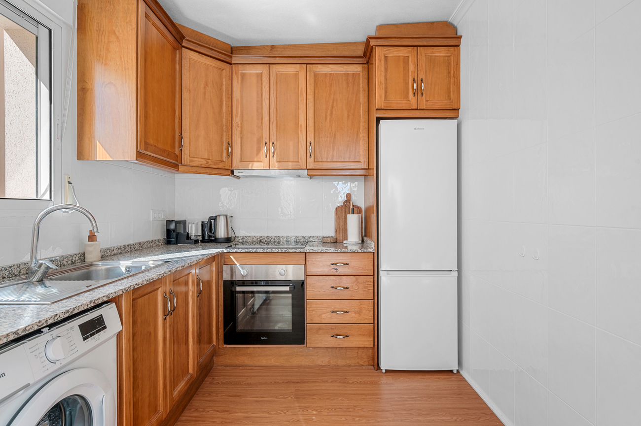 Town House in San Miguel de Salinas – YC787849