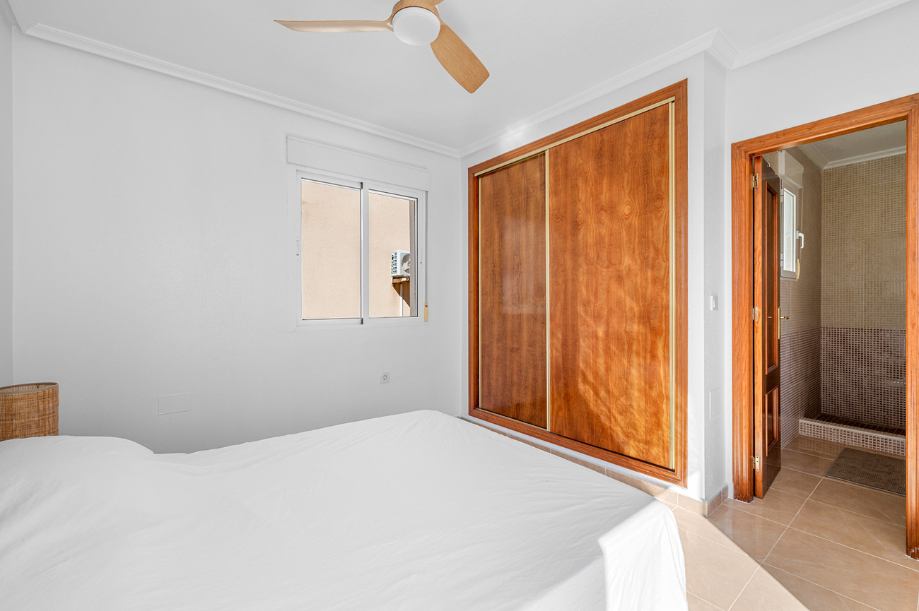 Town House in San Miguel de Salinas – YC787849