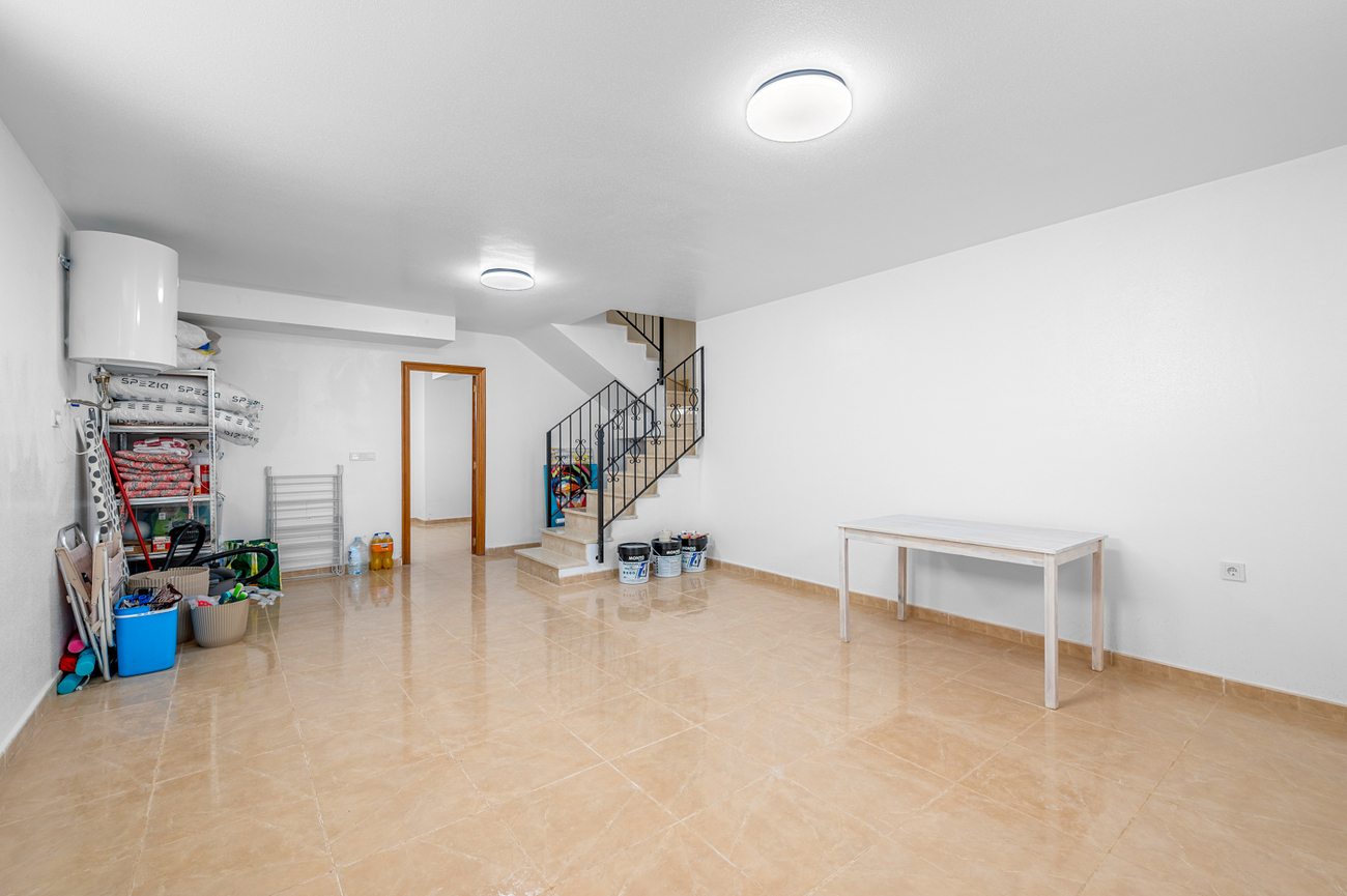 Town House in San Miguel de Salinas – YC787849