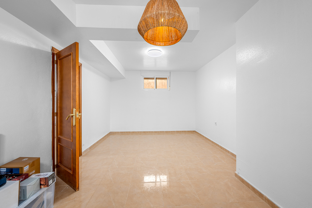 Town House in San Miguel de Salinas – YC787849