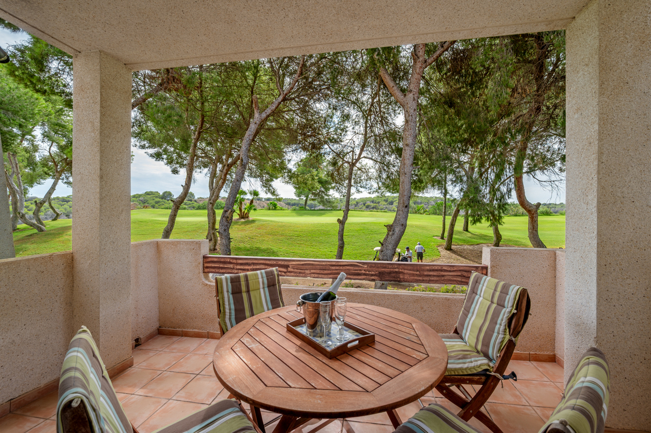 Duplex Penthouse in Dehesa de Campoamor – YC787887