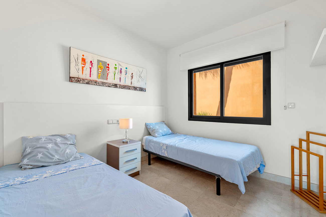 Town House in San Miguel de Salinas – YC787809