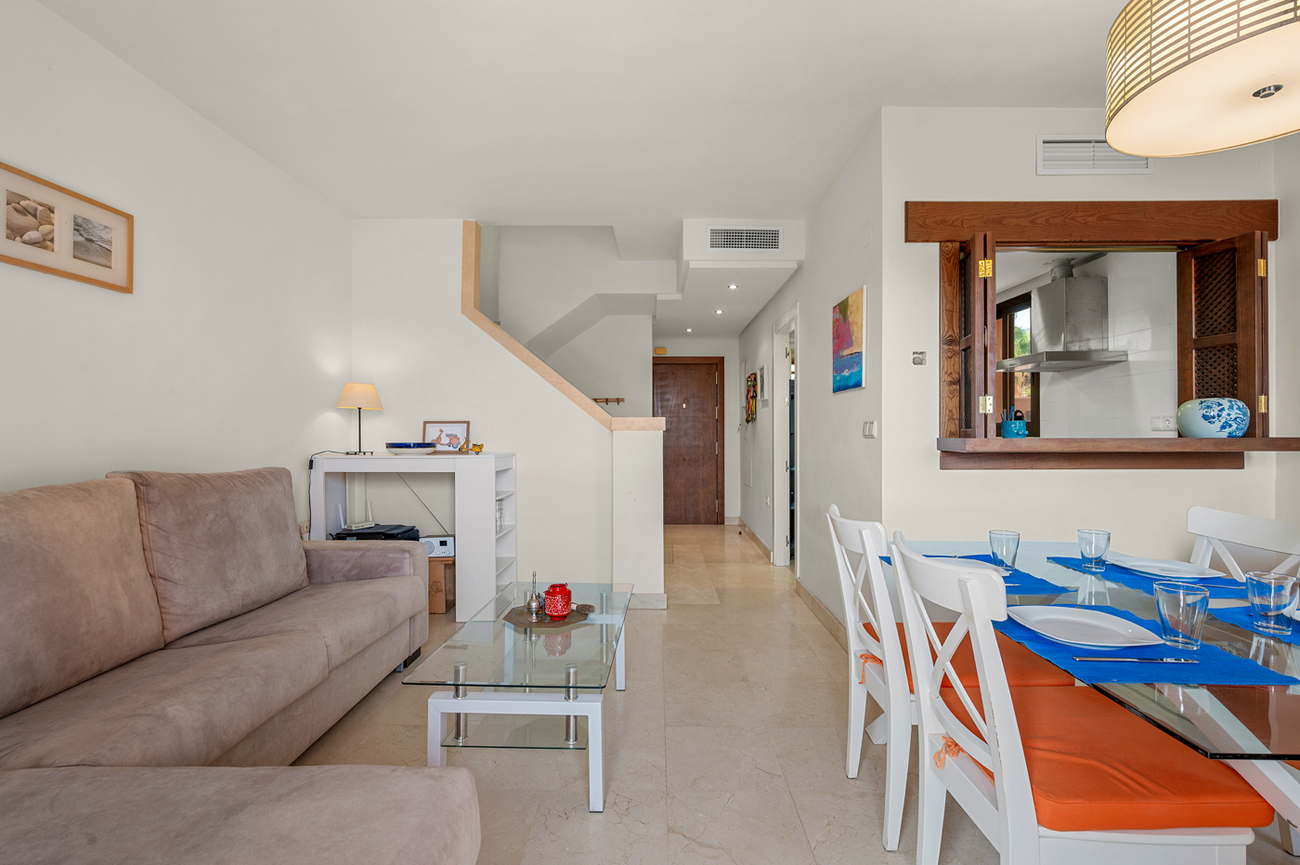 Town House in San Miguel de Salinas – YC787809
