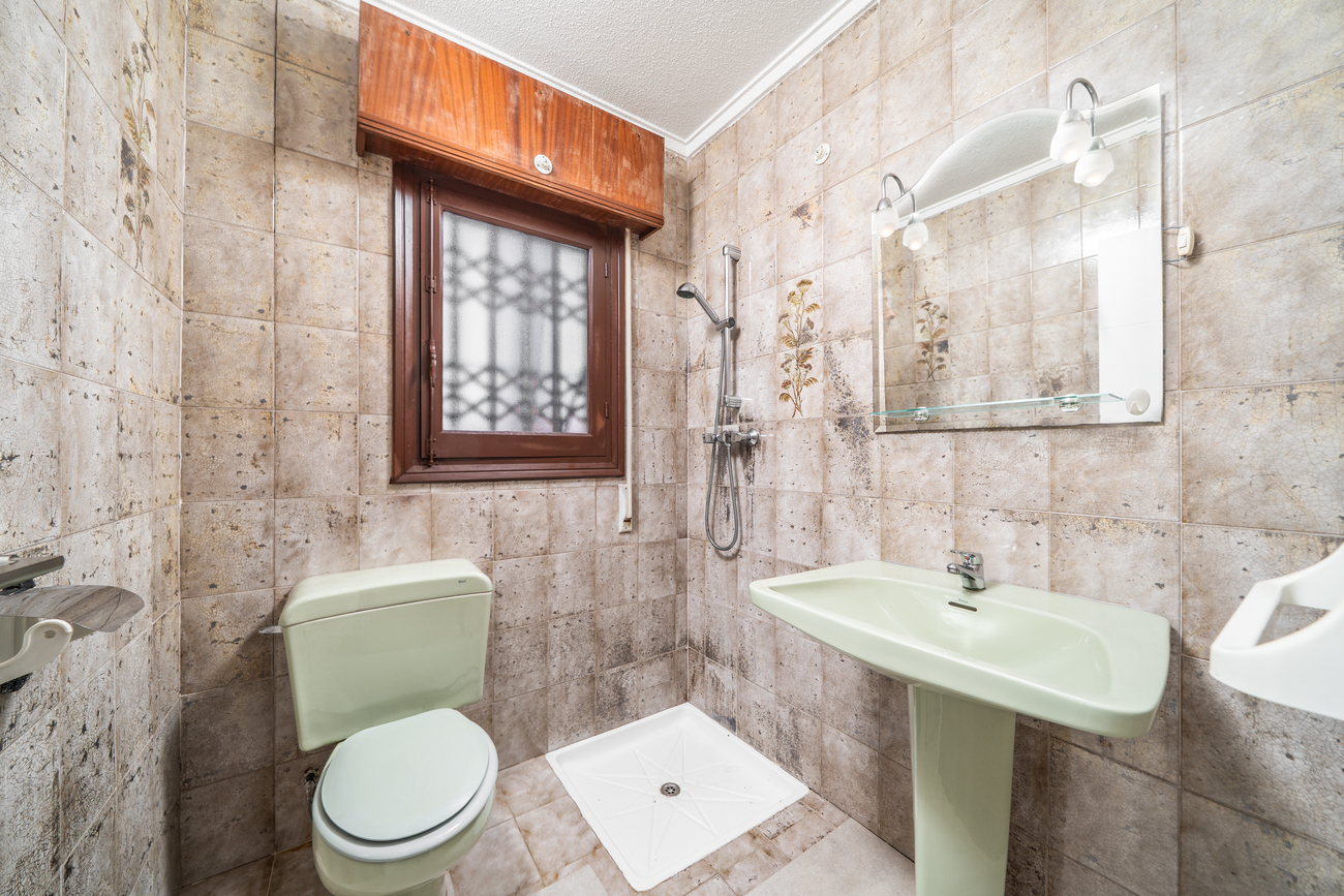 Vrijstaande villa te koop in Torrevieja
