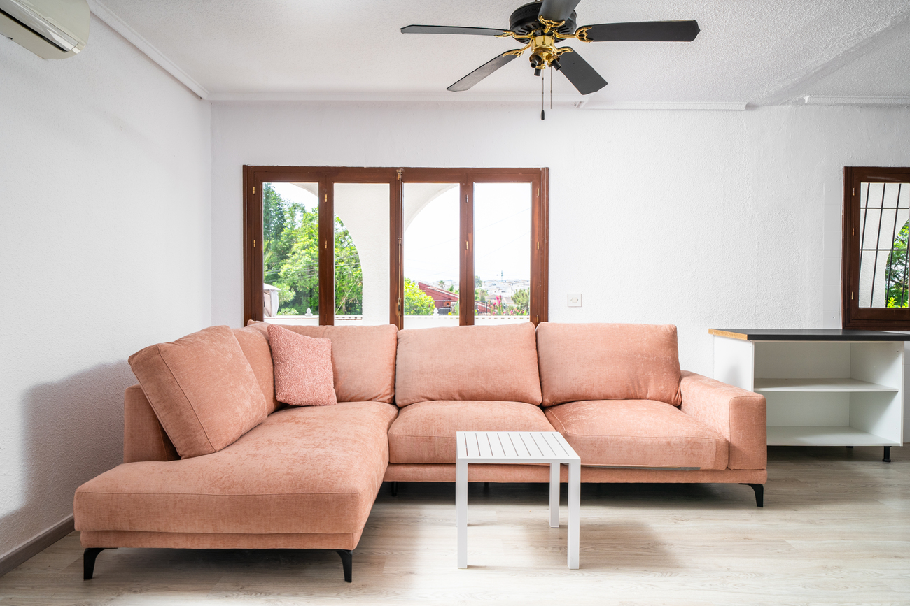Vrijstaande villa te koop in Torrevieja