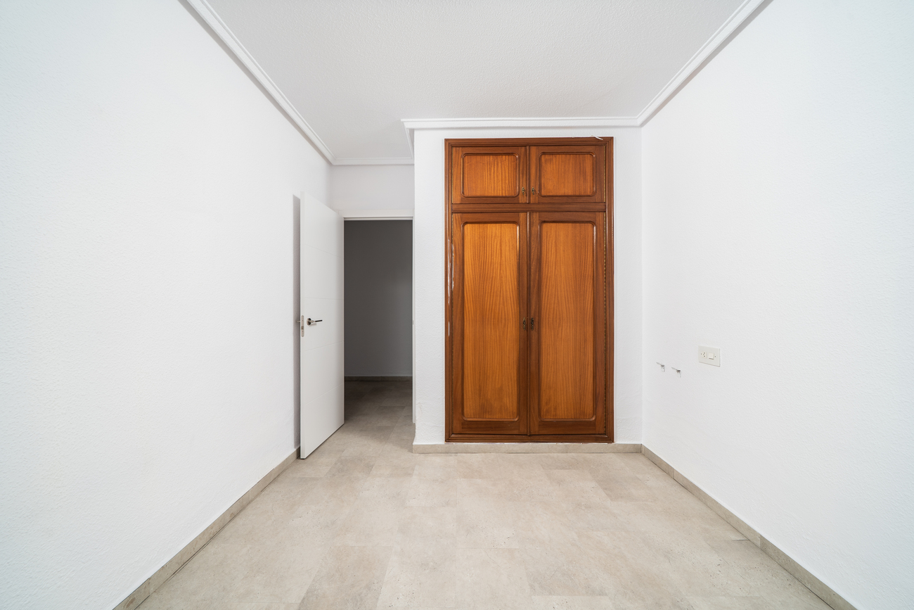 Vrijstaande villa te koop in Torrevieja