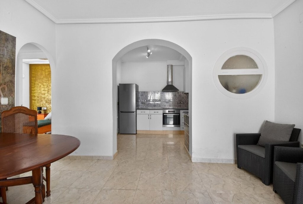 House in Torrevieja - Image 3