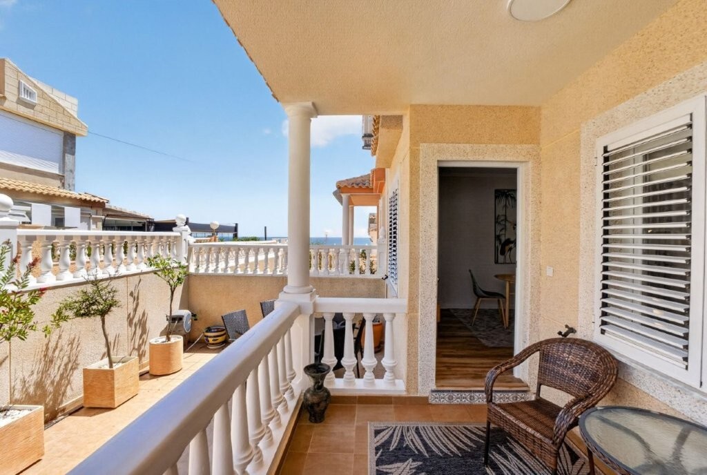 House in Torrevieja - Image 4