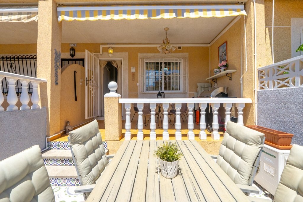 House in Torrevieja - Image 3